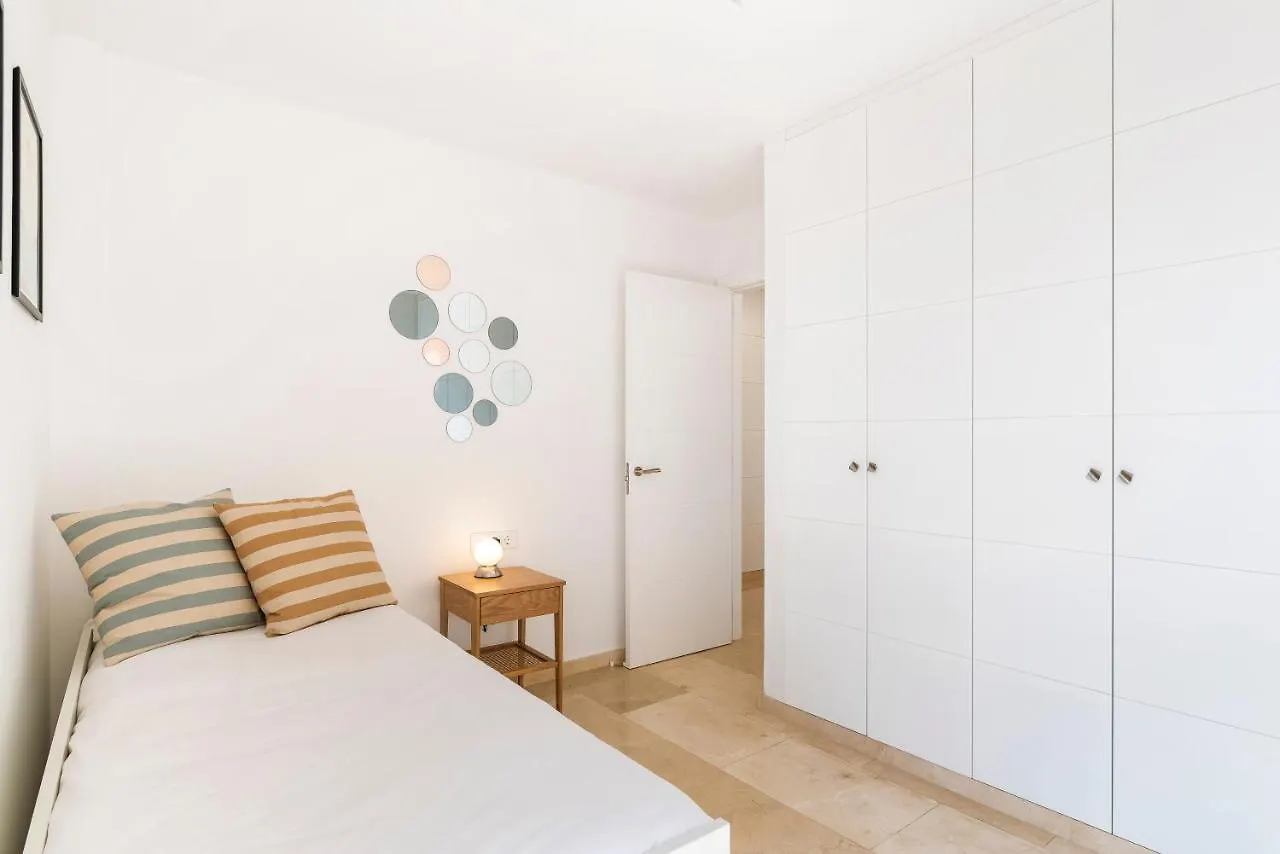 Villa With Private Pool And Workspace Candelaria